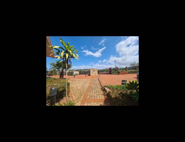 500M² OFFICE FOR SALE IN LA LUCIA RIDGE